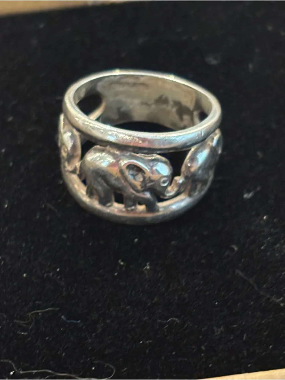 Vintage Finnish 925 Sterling Silver Elephant Band Ring, 6g, Stamped Finland